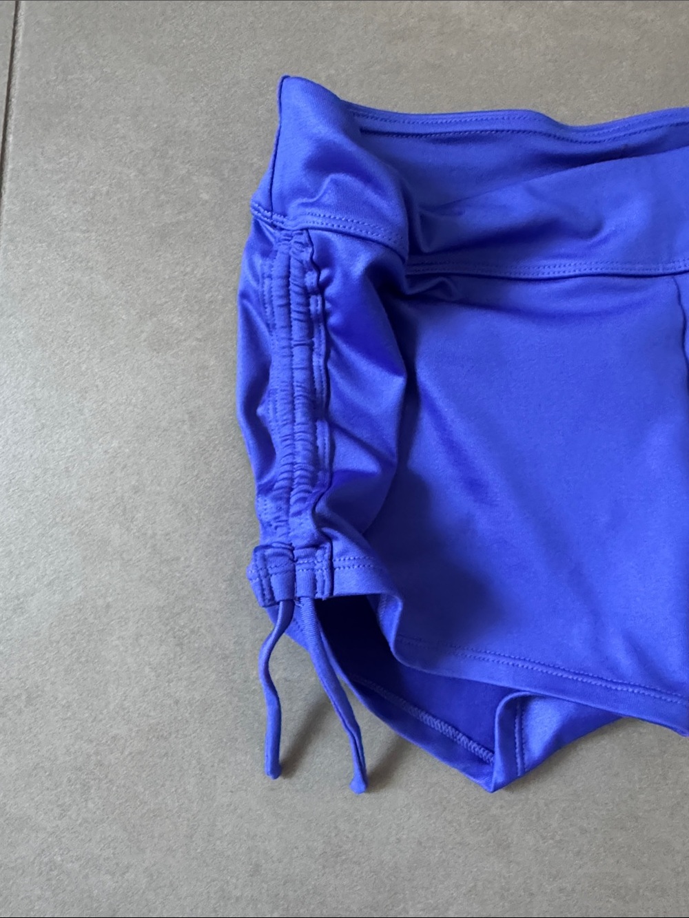 ALO Yoga Women’s Matching Bra (M) & Shorts (S) Set blue/purple - Picture 2 of 4